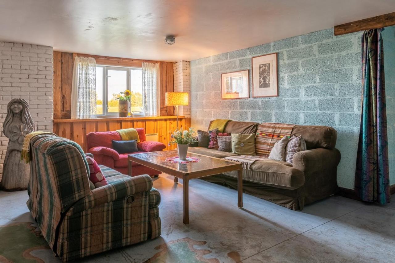 Oitme Hostel Eksteriør bilde